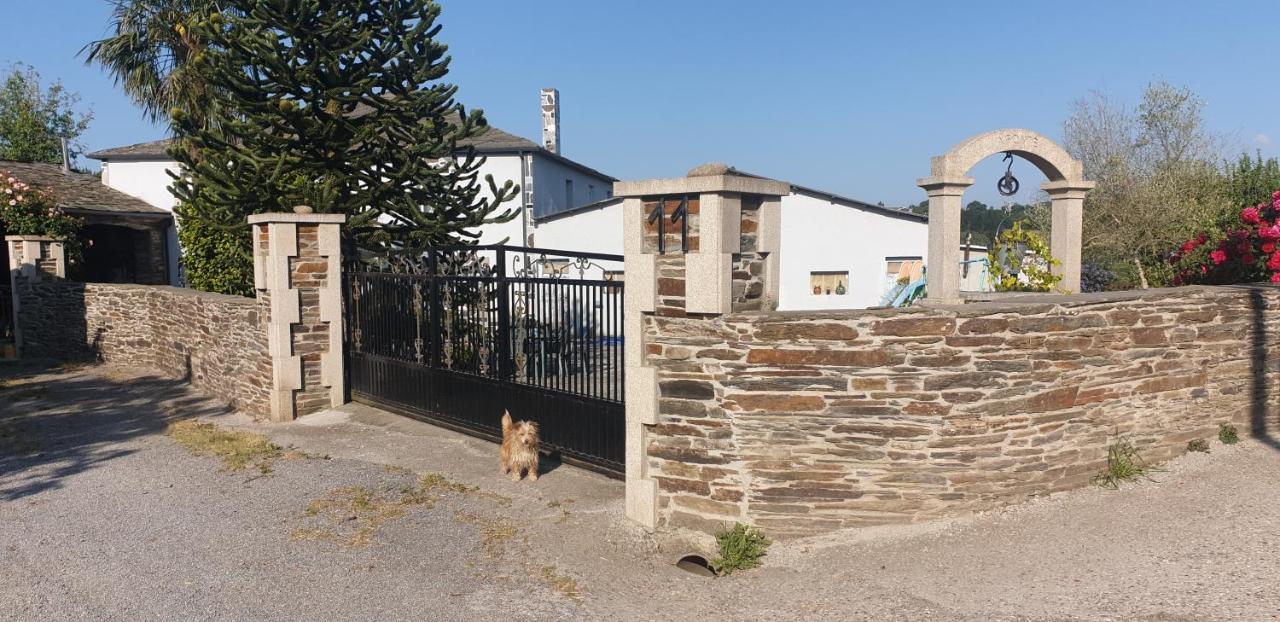 Anamar Villa Луго Екстериор снимка
